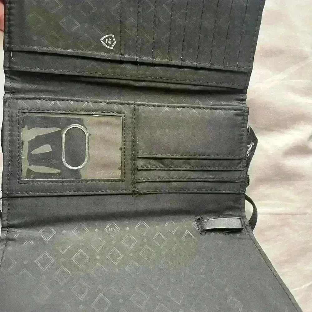 Vera Bradley Black Fold & Zip Protection Wallet with strap - Picture 3 of 6
